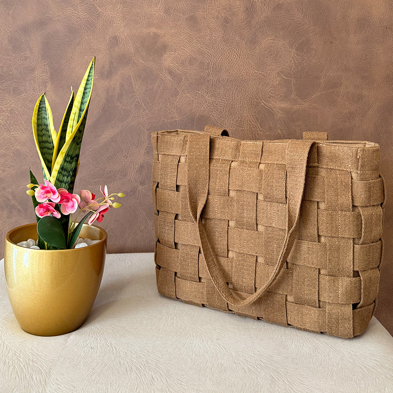Bolsa Eco Fashion Trancê Caramelo — Santa Luzia, Curadoria Praiana